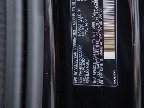 Certified 2024 Volvo XC90 T8 Ultimate w/ Protection Package image 41