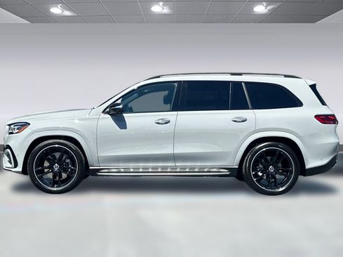 New 2026 Mercedes-Benz GLS 580 4MATIC image 2