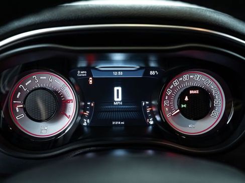 Used 2018 Dodge Challenger T/A image 32