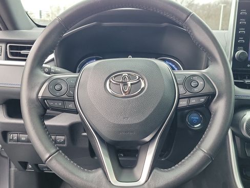 Certified 2022 Toyota RAV4 XSE AWD/4WD image 23