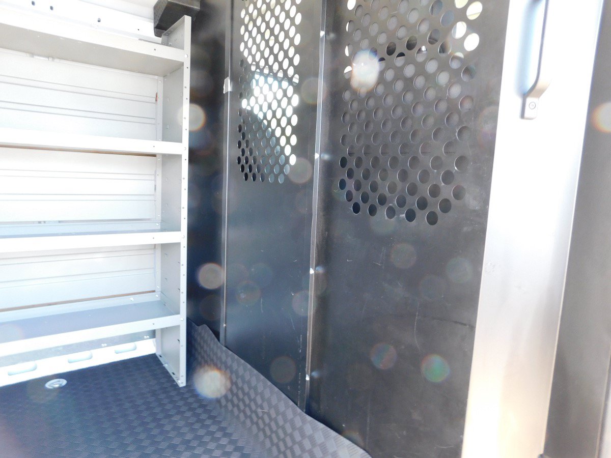 Used 2025 RAM ProMaster 2500 w/ U-Haul Equipment Group FWD image 27