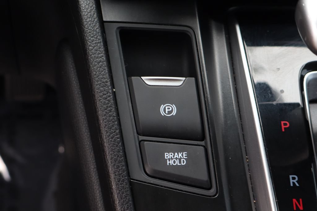 Used 2021 Honda CR-V Touring image 38