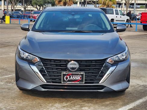 Used 2024 Nissan Sentra S image 2