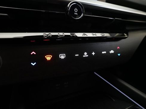 Certified 2025 Nissan Murano SL image 21