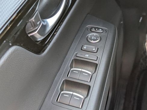Used 2025 Honda CR-V EX-L image 25