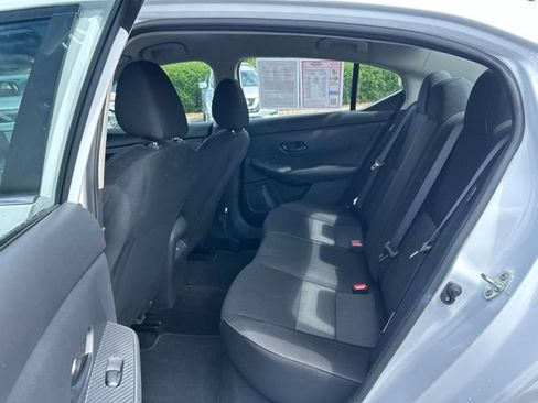 Used 2025 Nissan Sentra SV FWD image 15