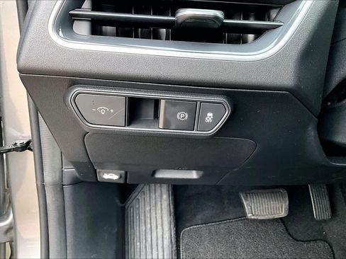 Used 2025 Kia K4 GT-Line w/ GT-Line Premium Package image 33