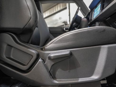 Used 2023 Ford Bronco Black Diamond image 36