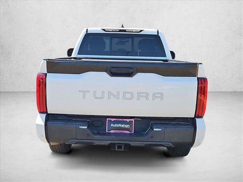 Used 2022 Toyota Tundra SR5 w/ SR5 Convenience Package RWD image 6