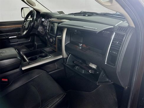 Used 2013 RAM 3500 Laramie w/ Convenience Group image 31