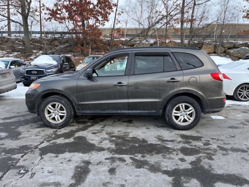 Used 2012 Hyundai Santa Fe GLS image 8