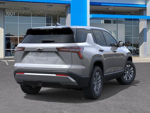 New 2026 Chevrolet Equinox LT FWD image 28