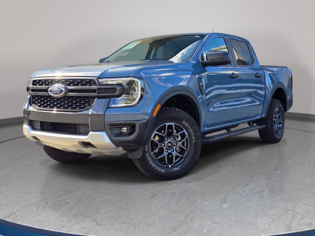 Used 2025 Ford Ranger XLT w/ FX4 Off-Road Package AWD/4WD image 1