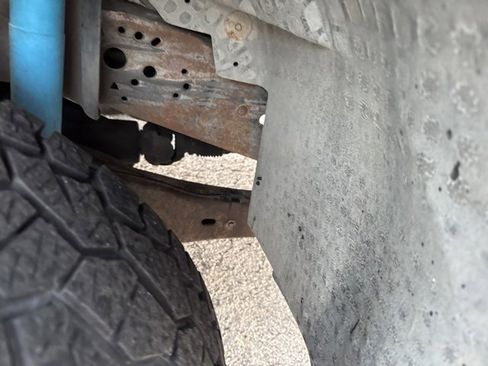 Used 2005 Ford F250 Lariat image 5