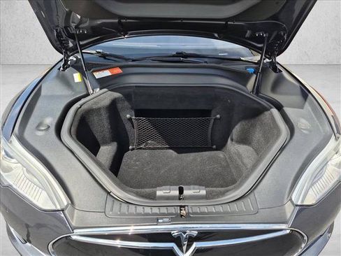 Used 2015 Tesla Model S 70 RWD image 23