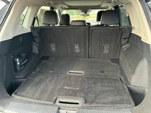 Certified 2021 Nissan Rogue Platinum AWD/4WD image 17