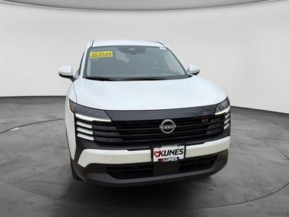 Used 2025 Nissan Kicks SR
