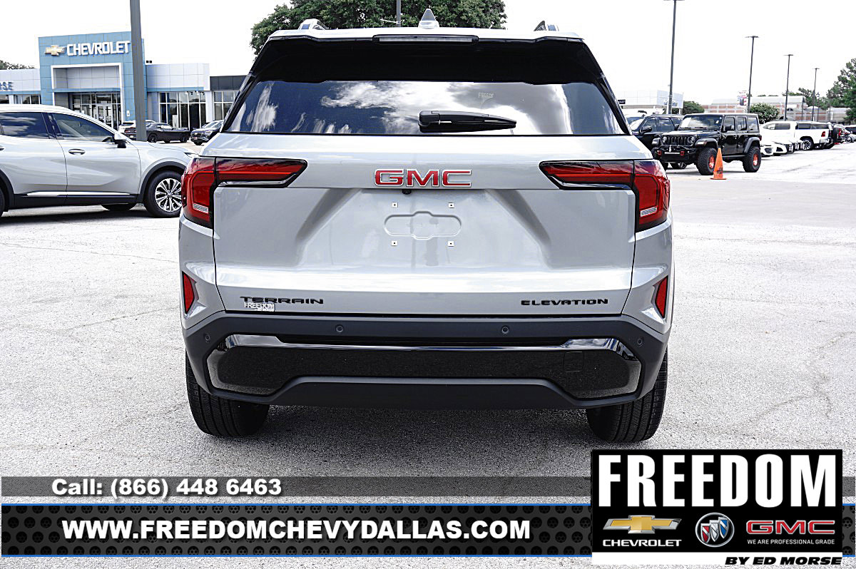 New 2026 GMC Terrain Elevation w/ Elevation Premium Package FWD image 6