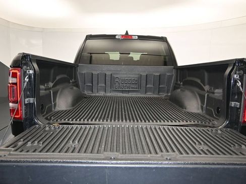 Used 2024 RAM 1500 Laramie AWD/4WD image 25