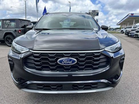 Certified 2024 Ford Escape ST-Line w/ Tech Pack #1 AWD/4WD image 8