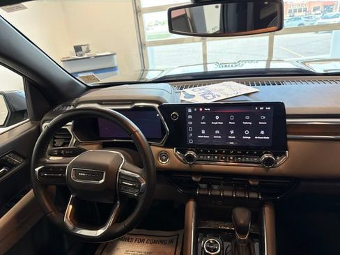 Used 2023 GMC Canyon Denali AWD/4WD image 22