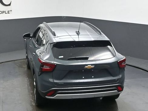 New 2026 Chevrolet Trax LT FWD image 35