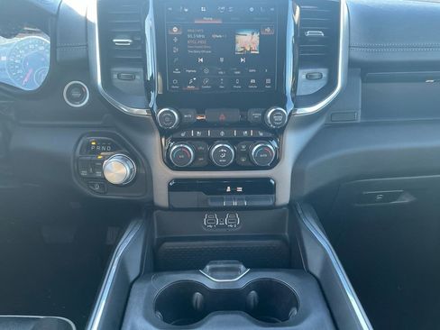 Used 2024 RAM 1500 Laramie image 11