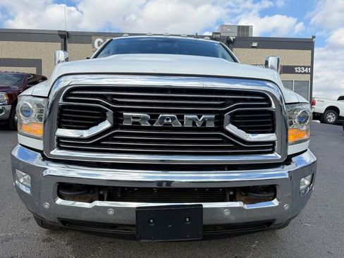 Used 2018 RAM 3500 Laramie Longhorn w/ Convenience Group image 4