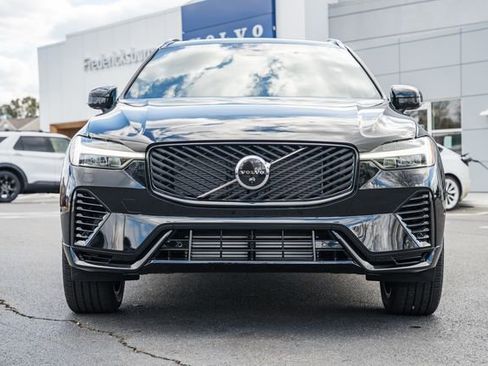 New 2026 Volvo XC60 T8 Plus w/ Protection Package Premier image 2