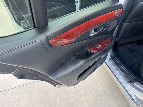 Used 2008 Lexus LS 460 RWD image 11