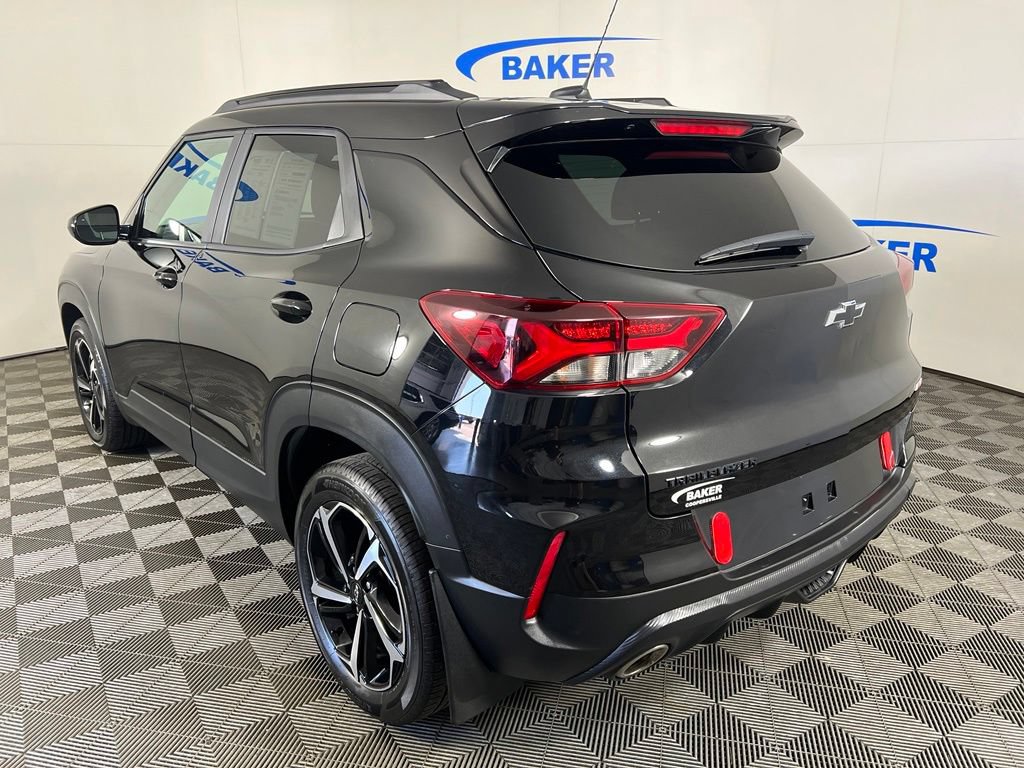 Certified 2023 Chevrolet TrailBlazer RS w/ Convenience Package FWD image 2