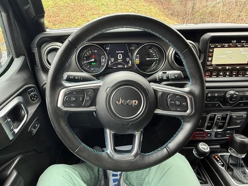 Used 2022 Jeep Wrangler Unlimited Rubicon 4xe w/ Cold Weather Group image 20