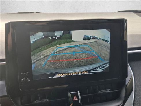 Used 2023 Toyota Corolla LE FWD image 12