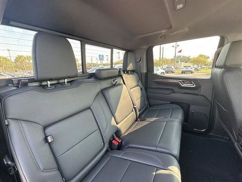 New 2026 Chevrolet Silverado 1500 LT Trail Boss w/ LT Trail Boss Premium Package AWD/4WD image 11