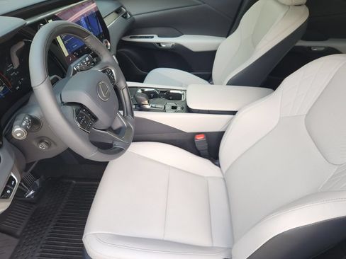 Used 2026 Lexus RX 350 Premium w/ Convenience Package FWD image 13