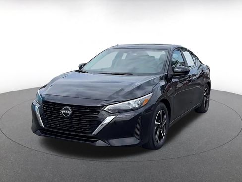 Used 2025 Nissan Sentra SV FWD image 7