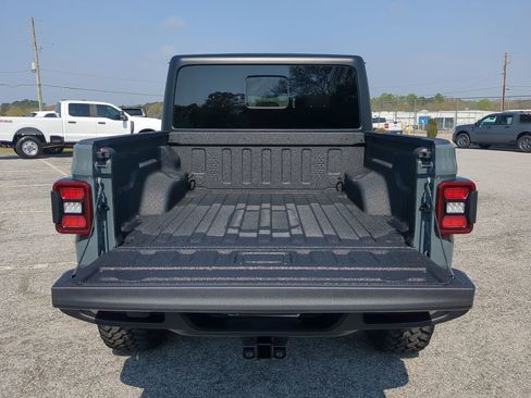 New 2026 Jeep Gladiator Willys image 12