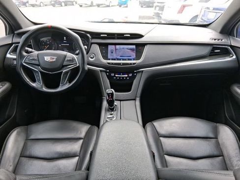 Used 2021 Cadillac XT5 Premium Luxury FWD image 9