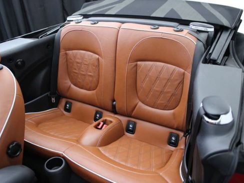 Used 2019 MINI Cooper Convertible FWD image 26
