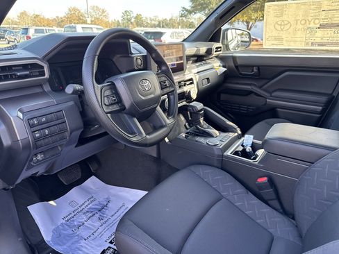 New 2026 Toyota Tacoma SR5 image 15