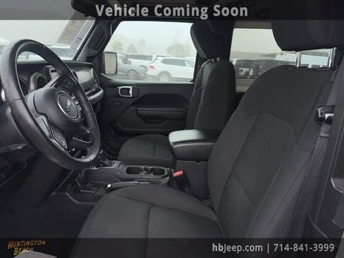 Used 2022 Jeep Wrangler Willys image 9