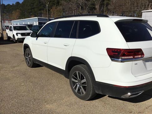 Used 2021 Volkswagen Atlas SE image 14