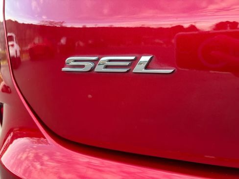 Used 2022 Ford Edge SEL w/ Convenience Package image 32