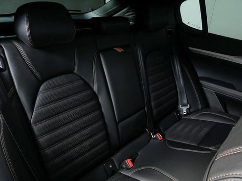 New 2025 Alfa Romeo Stelvio Sprint image 22