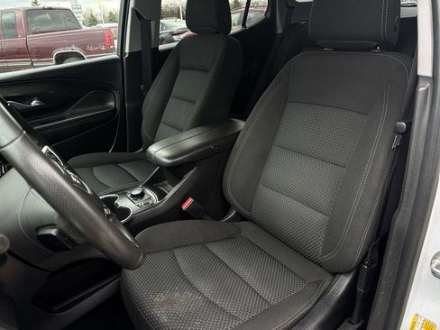 Used 2022 GMC Terrain SLE w/ Driver Convenience Package image 18