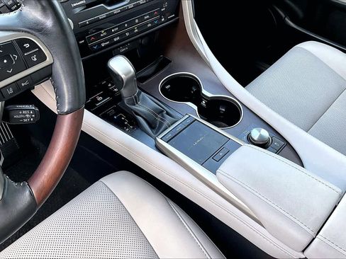 Used 2020 Lexus RX 350 FWD w/ Premium Package image 16