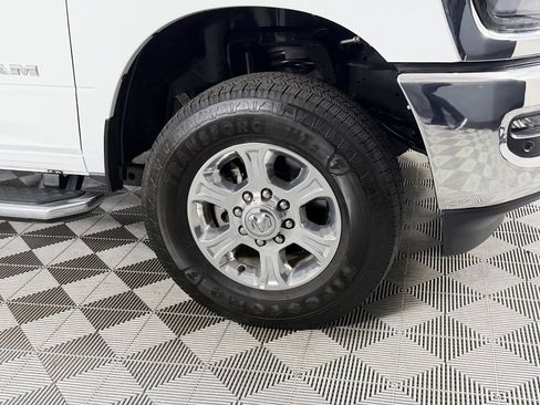 Used 2026 RAM 2500 Big Horn AWD/4WD image 9