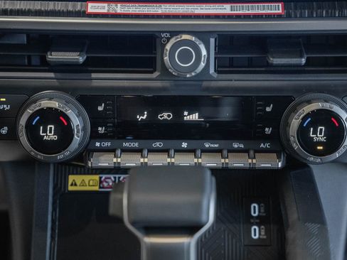New 2026 Toyota 4Runner 4WD image 26