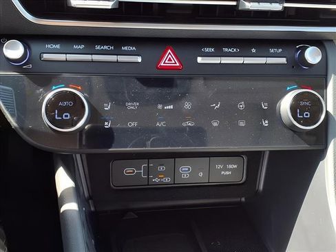 New 2025 Hyundai Sonata Limited image 19