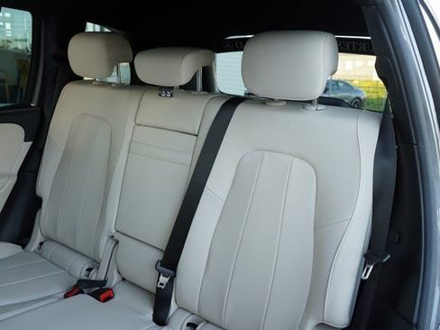 Used 2026 Mercedes-Benz GLB 250 image 24